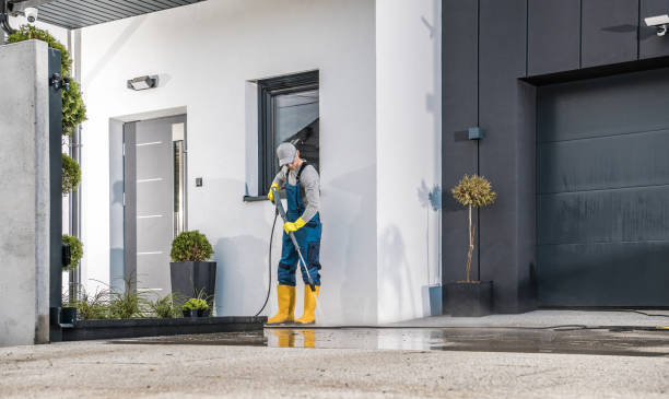 Best Pool Deck Cleaning  in Owatonna, MN